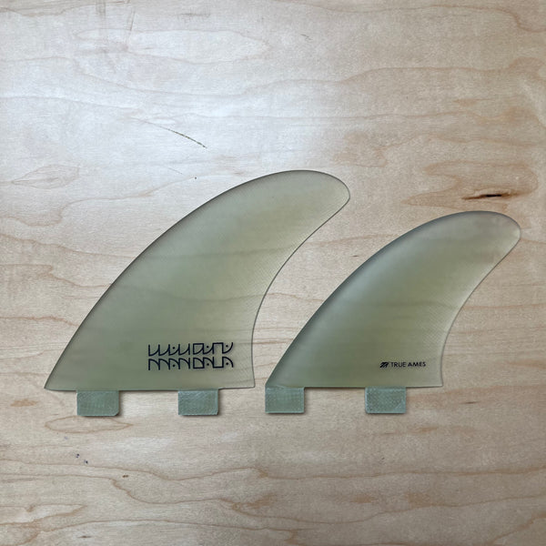 Mandala AK4 Quad FCS Compatible – The Surfboard Collective Mandala AK4 Quad FCS Compatible – The Surfboard Collective