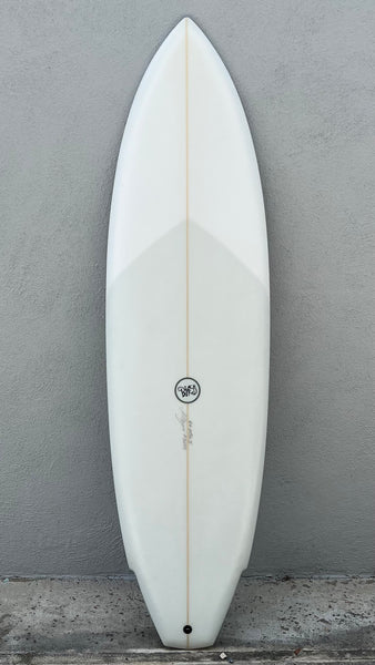 SKsurfboard DiamondTail Twin 6\