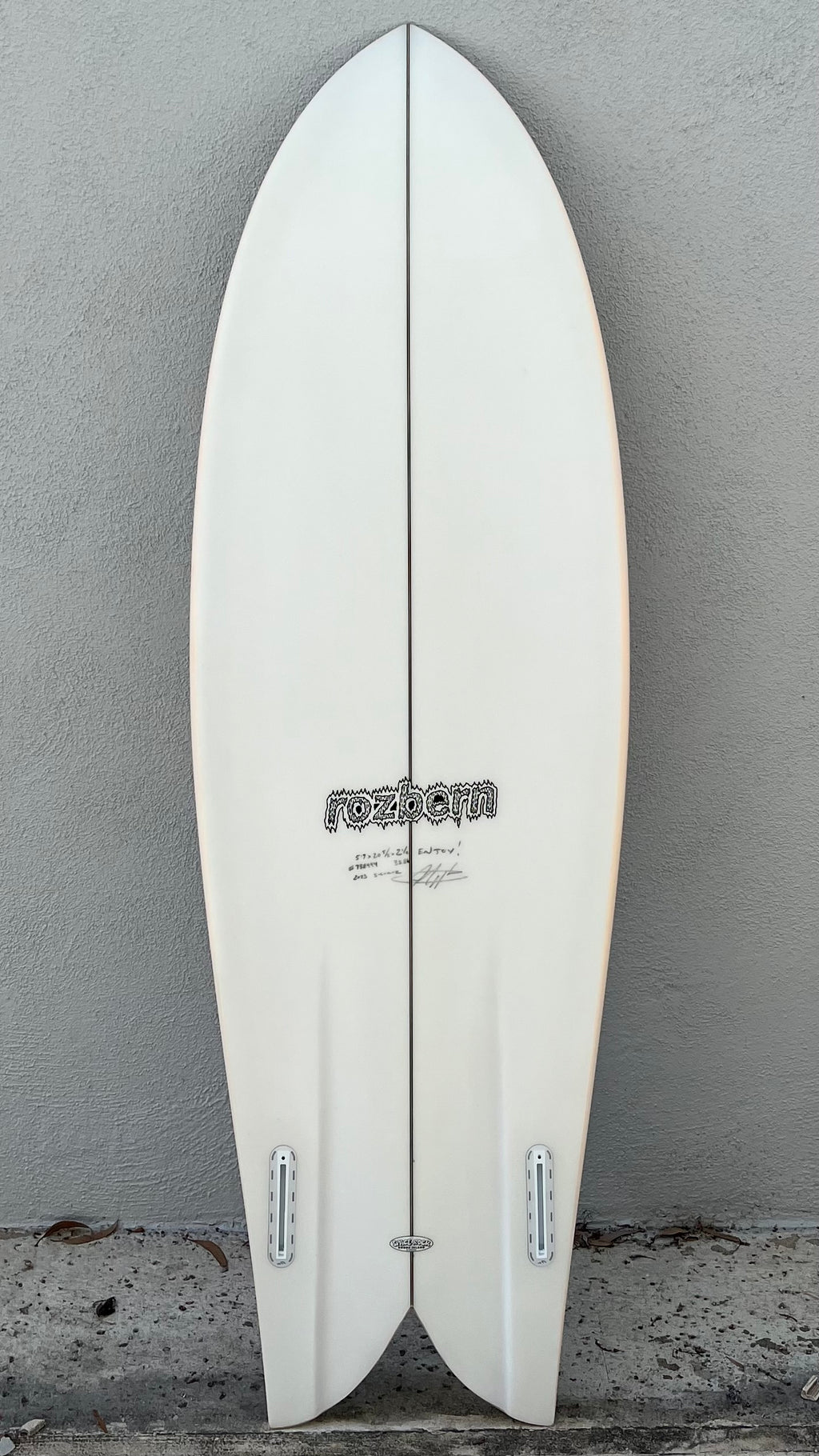 rozbern – The Surfboard Collective