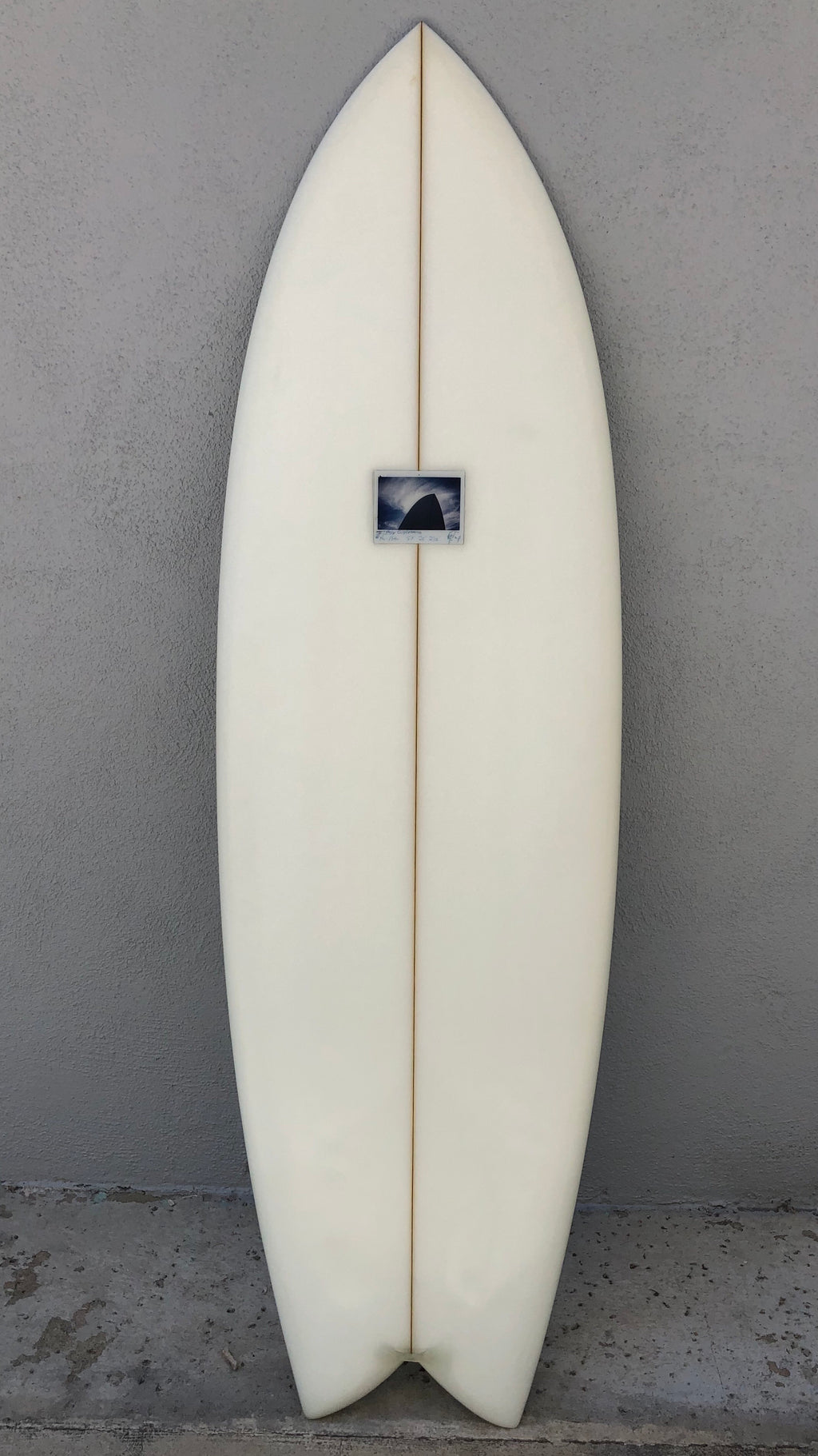 Keel fin fish