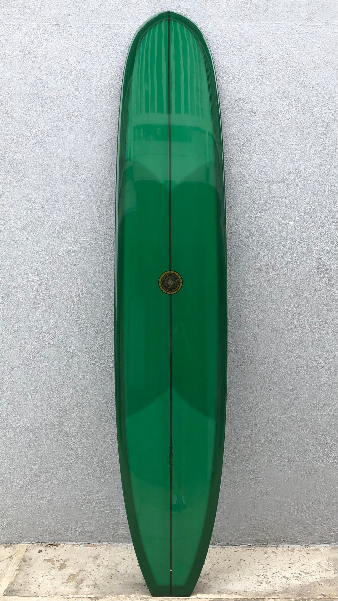 Deluxe The Surfboard Collective