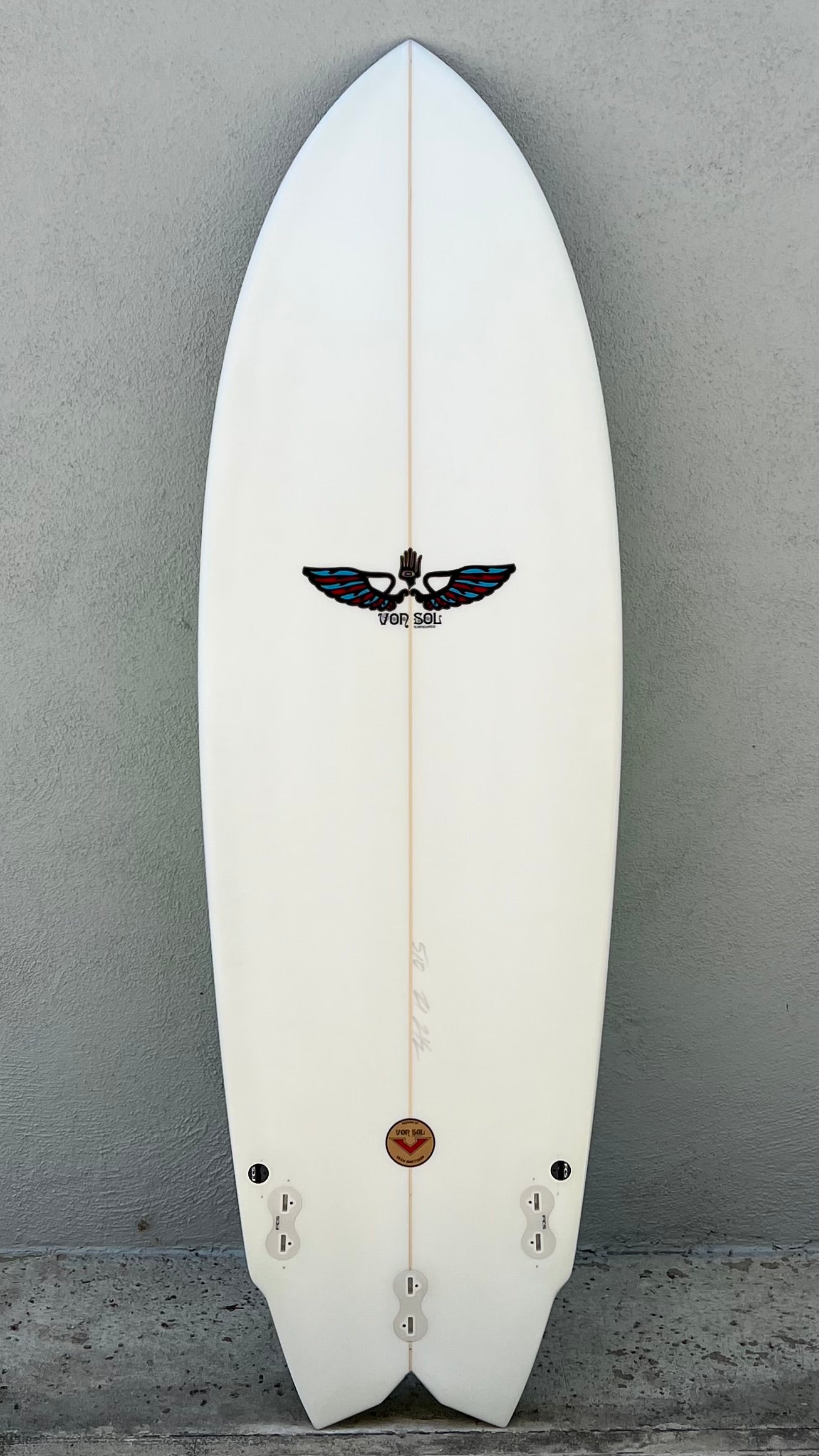 Space Twinzer – The Surfboard Collective