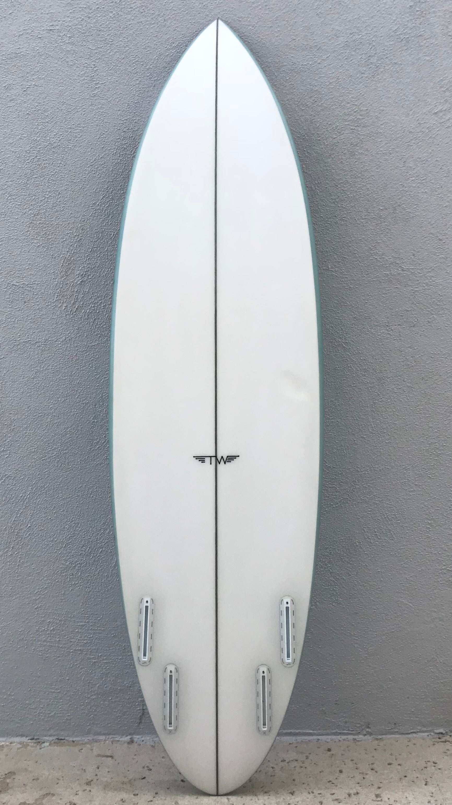 5'11