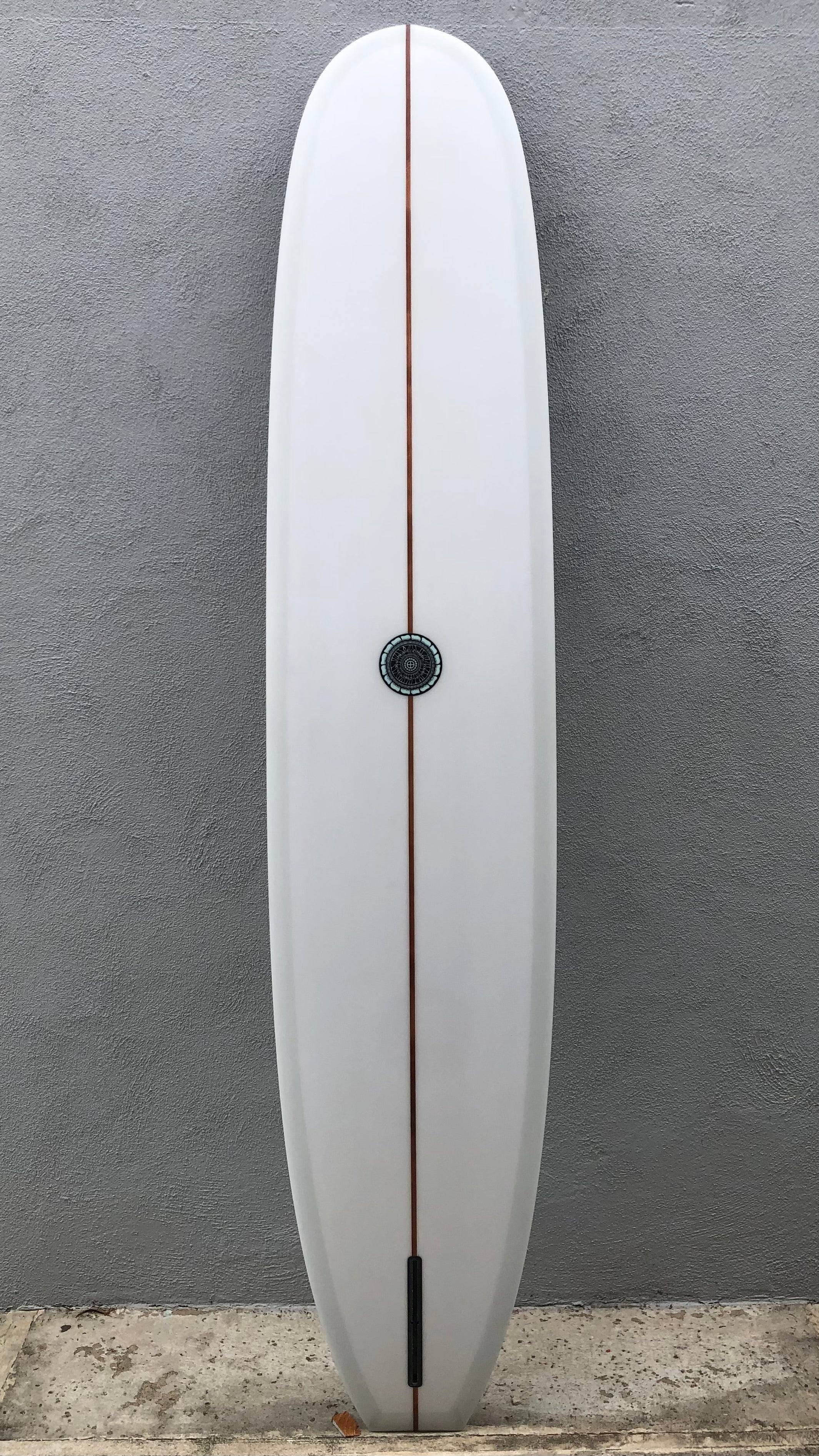 Deluxe – The Surfboard Collective